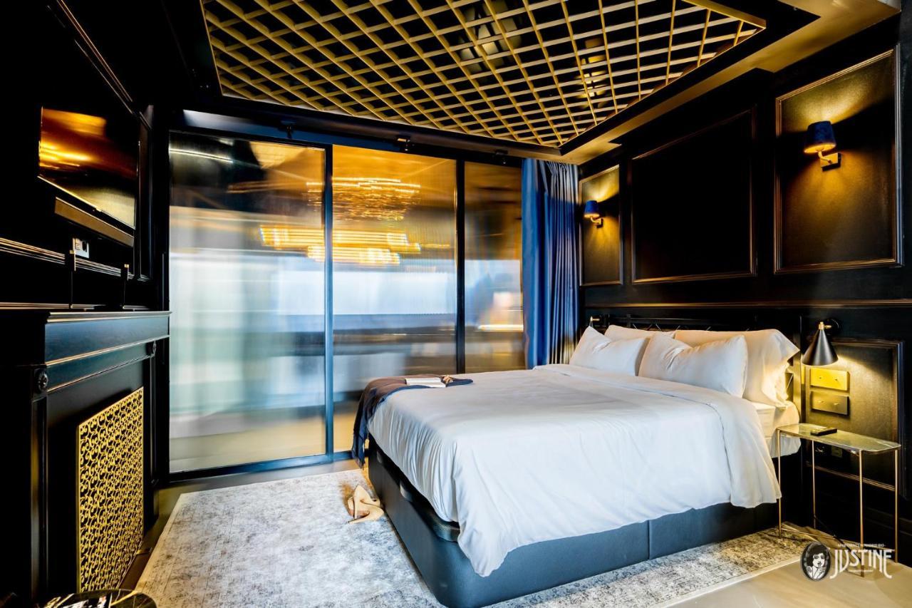 Suite Shibari By Justine Apartments Sobria Elegante Y Pecaminosa Apartamento Turistico En Madrid Rio Esterno foto